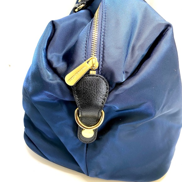 MICHAEL KORS NYLON DUFFLE WEEKENDER BAG - Picture 3 of 12